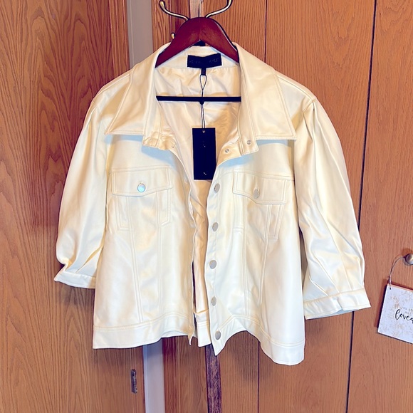 Kendall & Kylie Tops - KENDALL + KYLIE Women's Plus Size Puff Vegan Leather jacket Cream 3X NWT